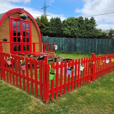Cosy Glamping Pod Glamping In St Austell Cornwall Lanivet Exterior photo